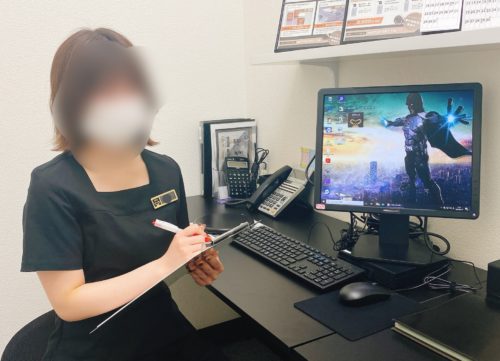 ゴリラクリニック札幌院のカウンセリングルーム、カワイイカウンセラーの美女